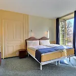 Hotel Restaurant Bellevue 3*