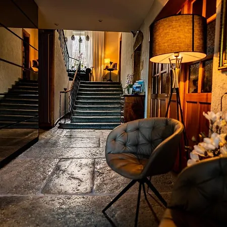 Restaurant Bellevue ホテル Onnens