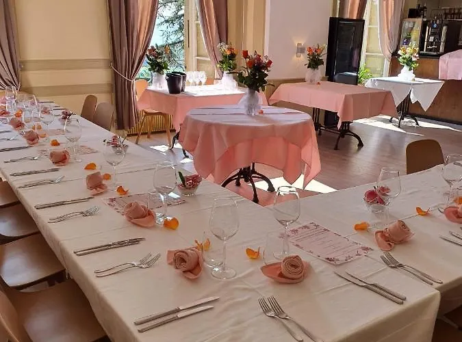 ホテル Restaurant Bellevue